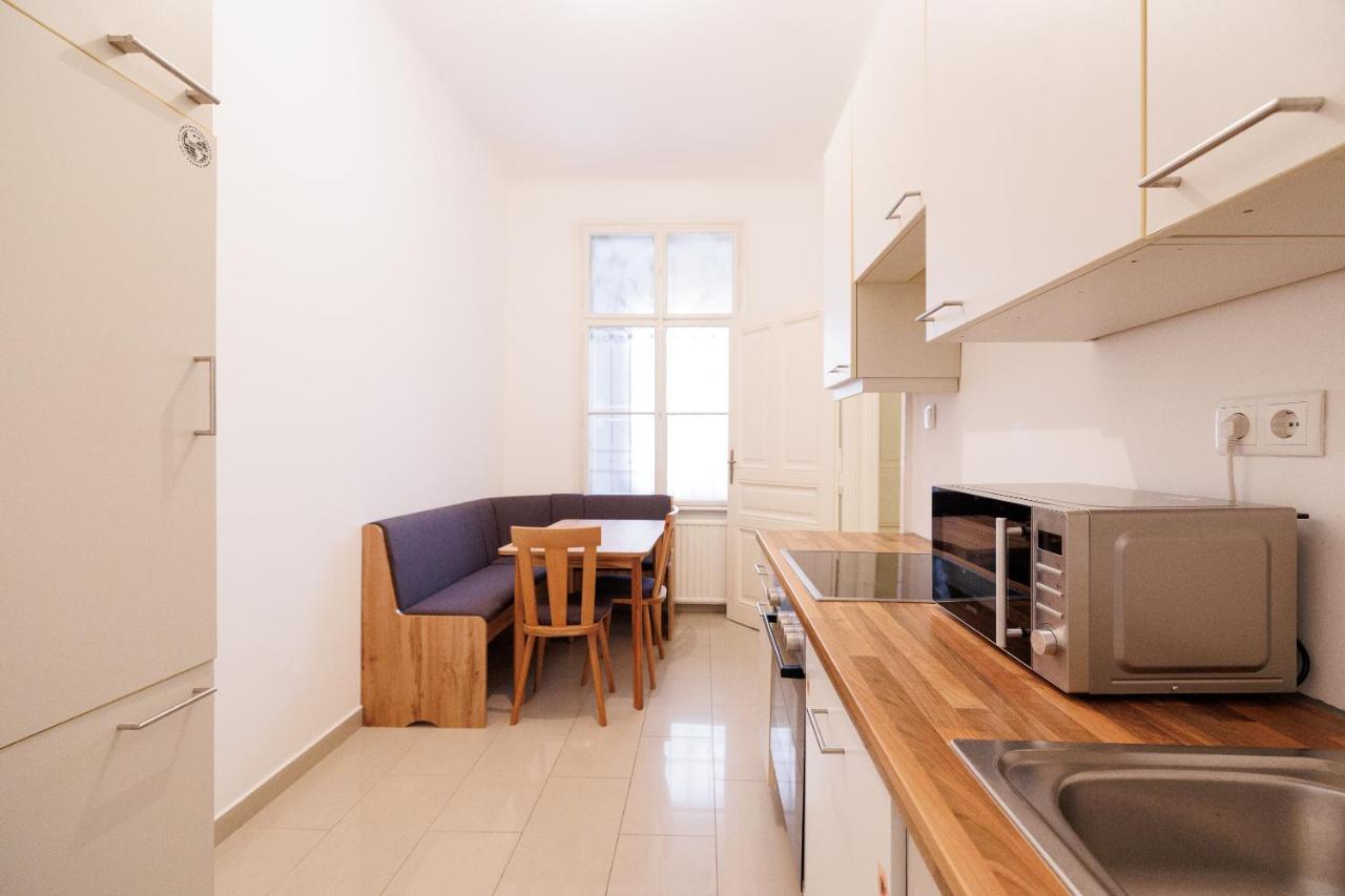 Central Apartment - Private Sauna Vienna Esterno foto